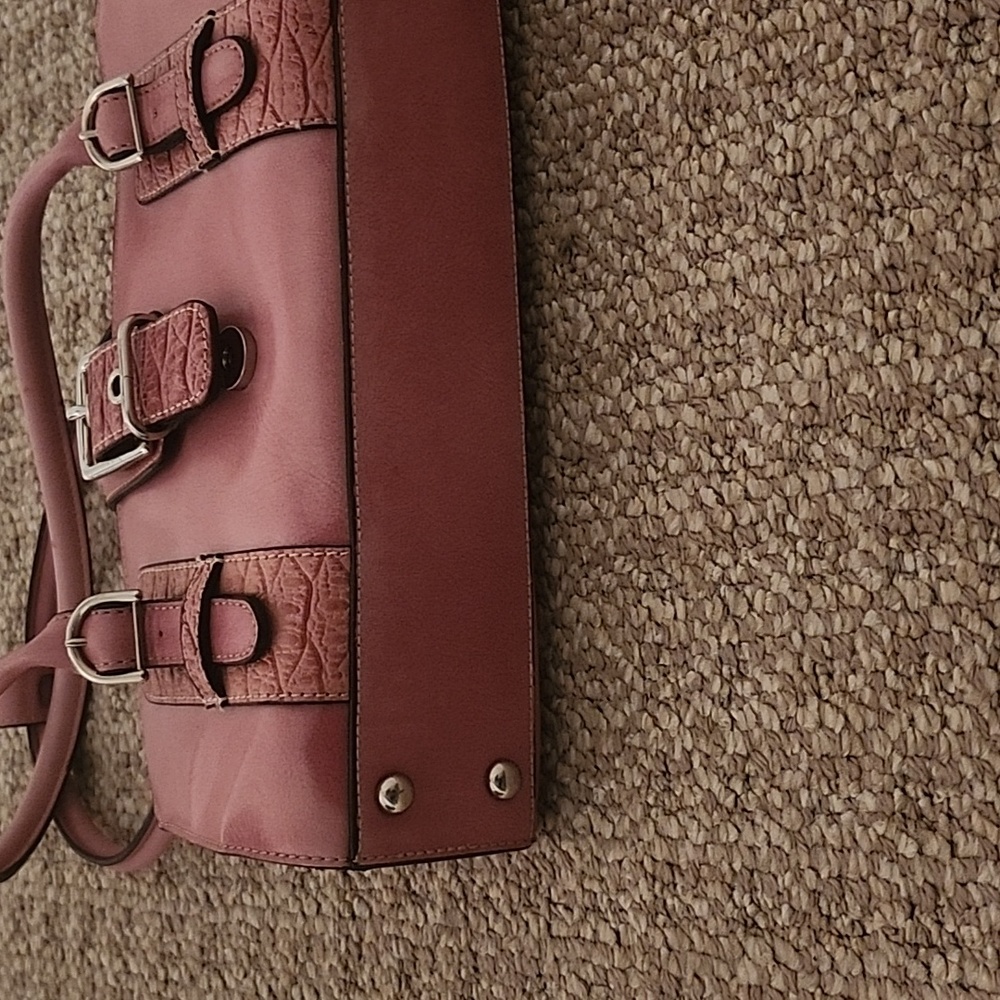 Purse - Picture 2 of 3
